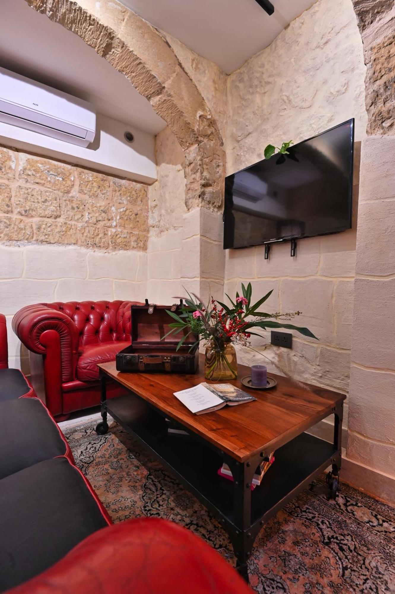 ויקטוריה Cittadella Suite מראה חיצוני תמונה